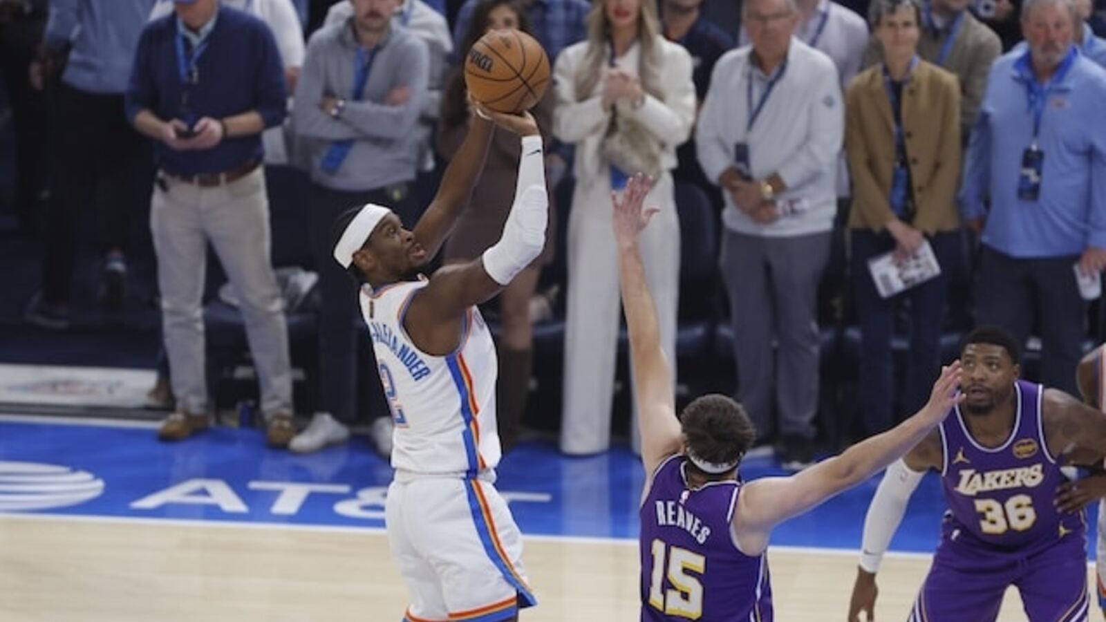 Austin Reaves Sees No Issues With Shai Gilgeous-Alexander’s Free Throw Rate