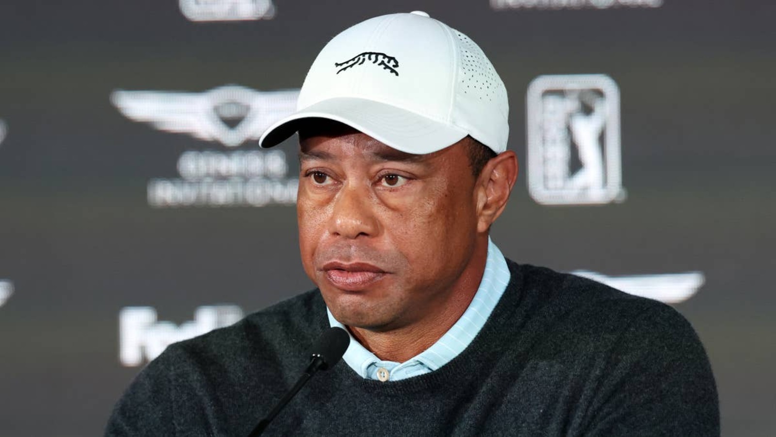 https://www.yardbarker.com/media/9/7/979b2582424c37c198db87d65031154f8c1ef81b/thumb_16x9/pga-tiger-woods-press-conference.jpg