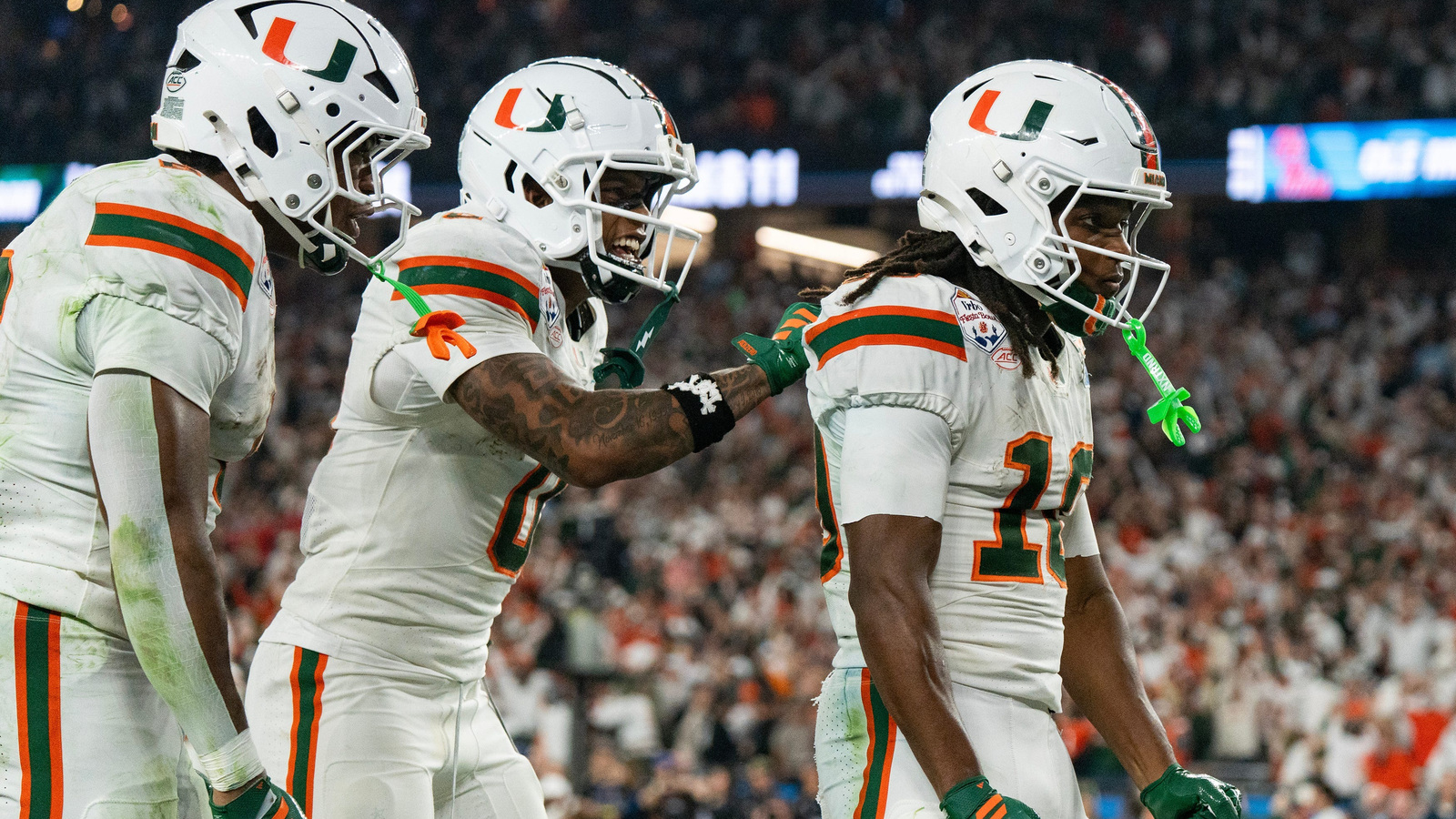 https://www.yardbarker.com/media/9/7/97bf99f9d13f56b34d6abc59949827e45c394038/thumb_16x9/miami-hurricanes-wide-receiver-keelan-marion-0.jpg