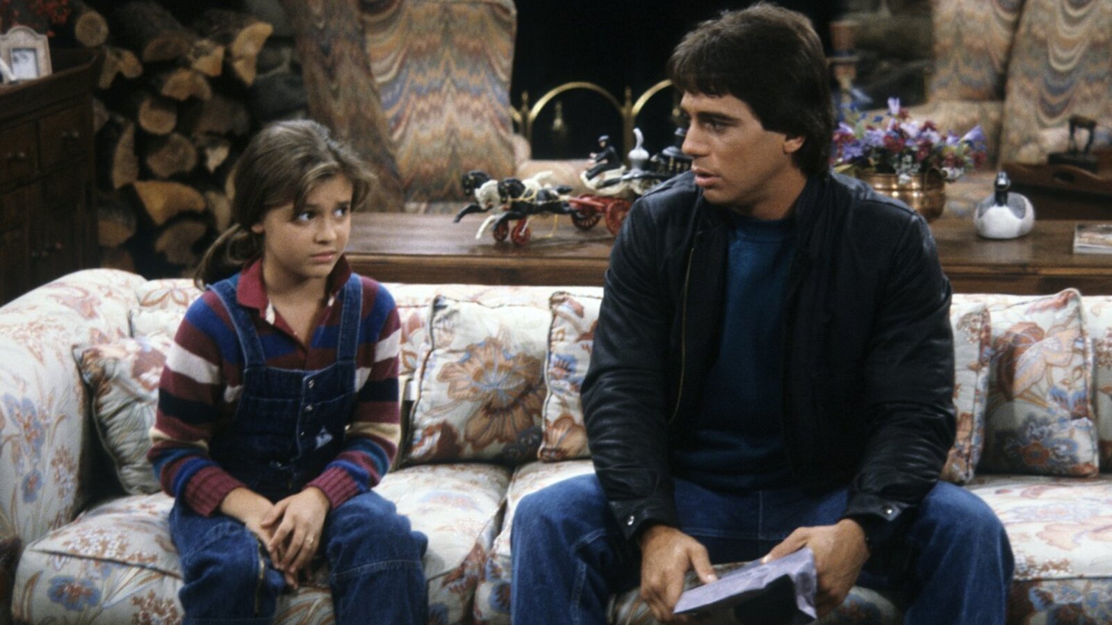 https://www.yardbarker.com/media/9/7/97fd94d3cc72a1ddceced0ae2df340cb795a1d59/thumb_16x9/father-figures-25-best-tv-dads-time.jpg