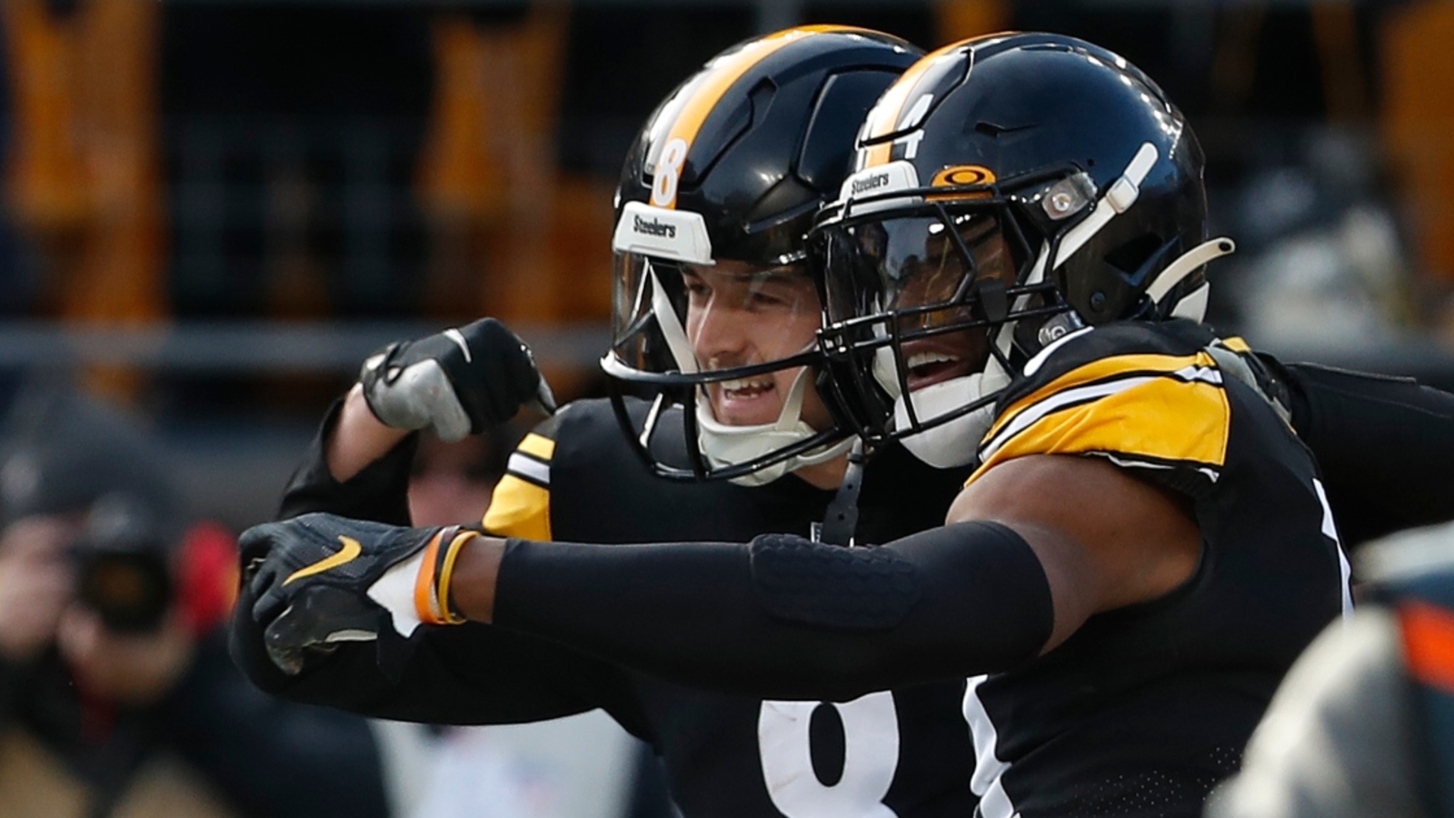 Kenny Pickett on Pickens ‘he thinks same way I think’ Yardbarker