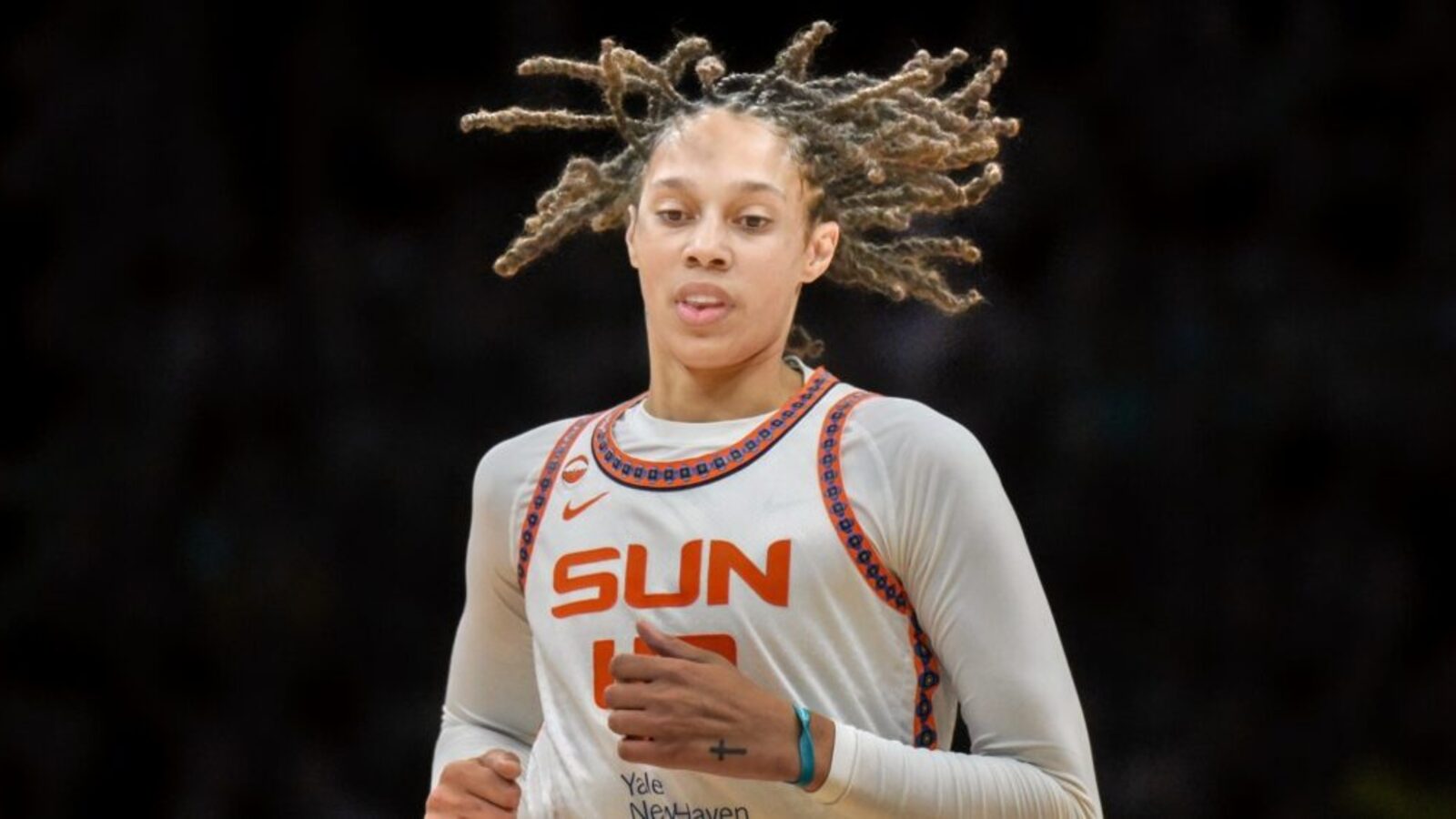 Connecticut Sun Face An Unexpected Brittney Griner Injury Situation