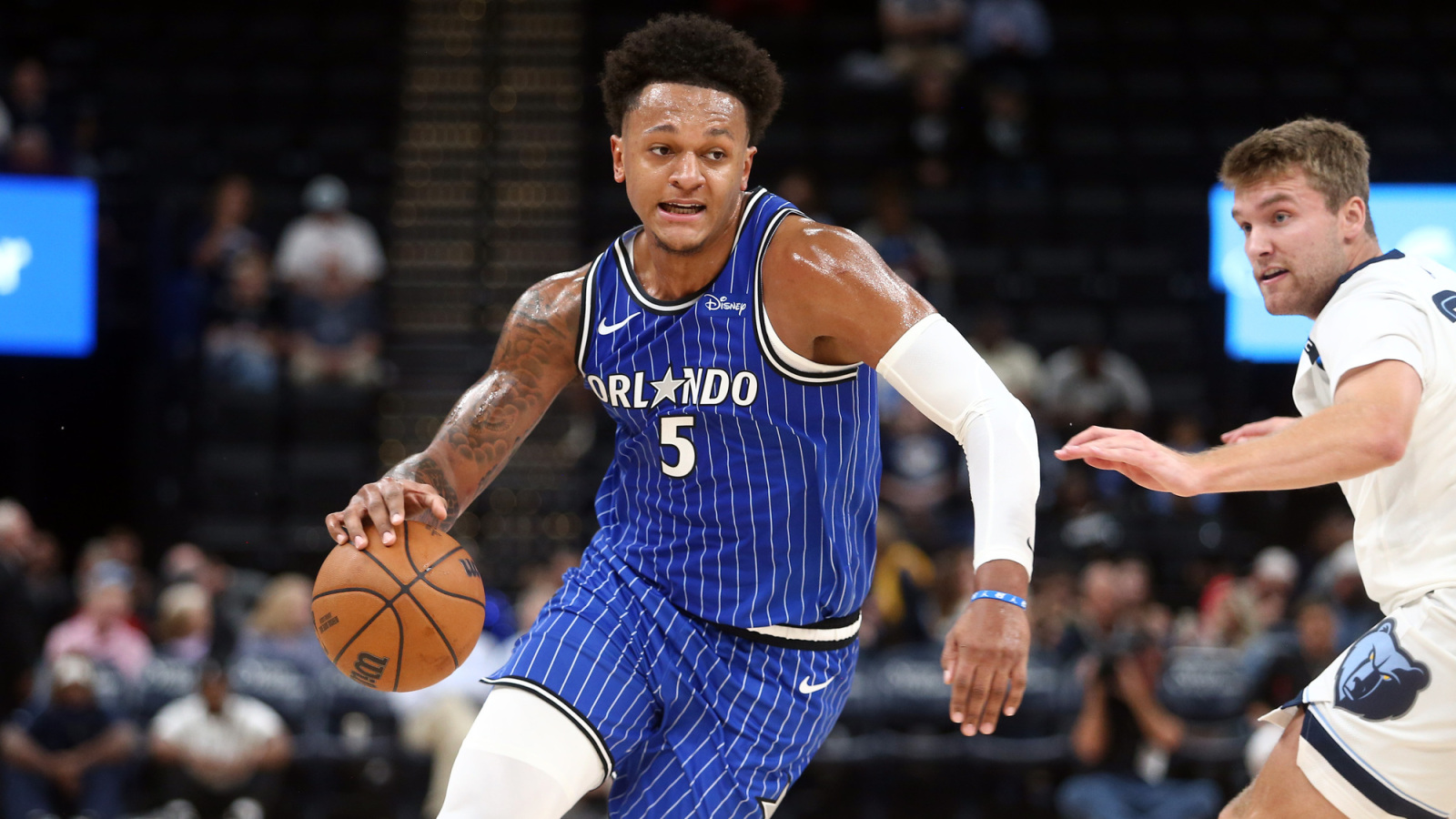 Paolo Banchero, Jalen Johnson get heated at the end of season opener