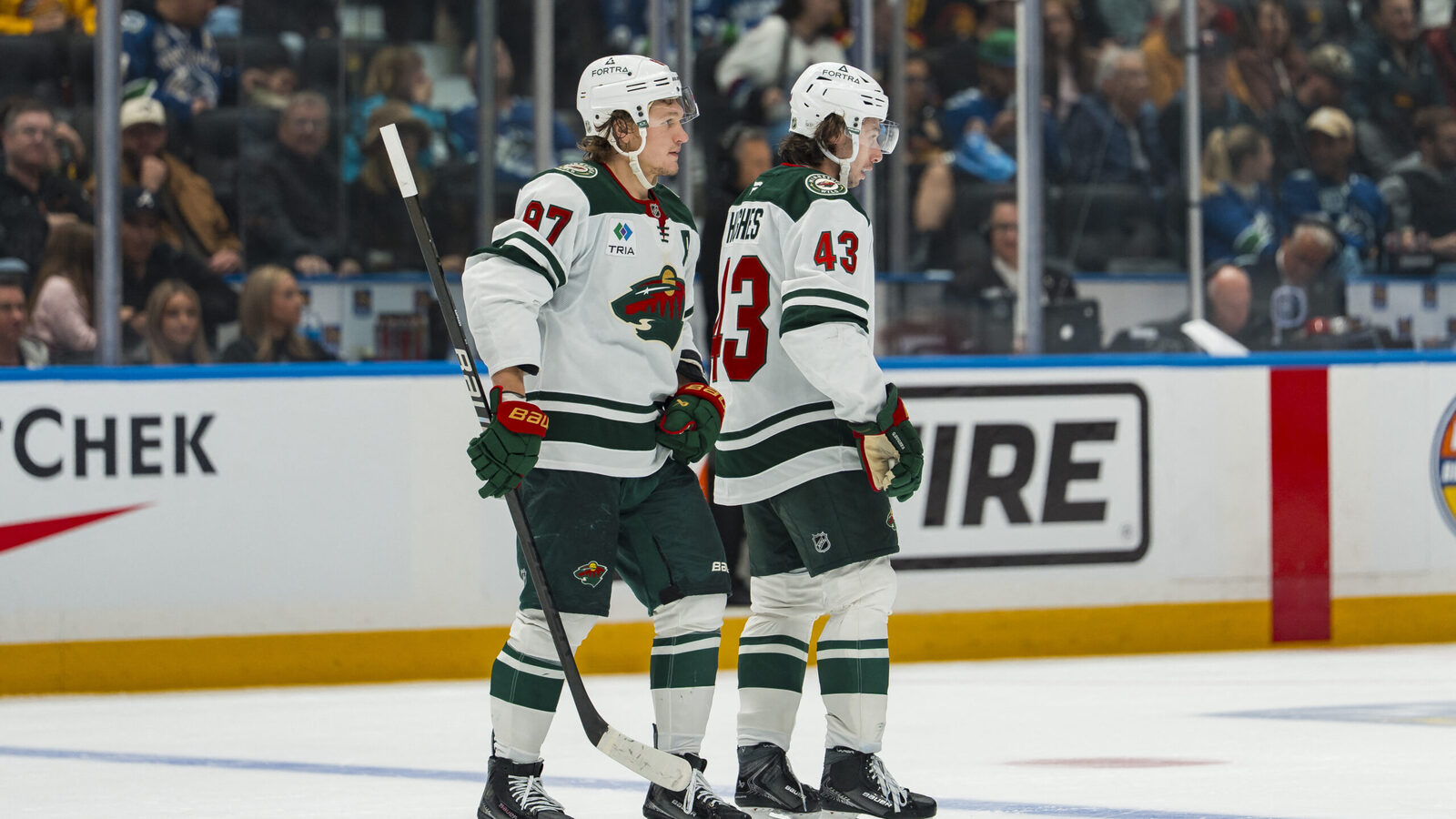 Canucks fans' response to Hughes' return was (rightfully) tamer than Tkachuk's: