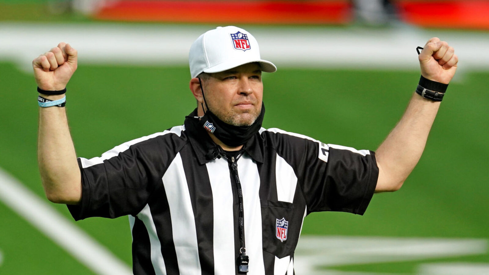 Chiefs offense could be aided by referee Brad Rogers' tendencies Yardbarker