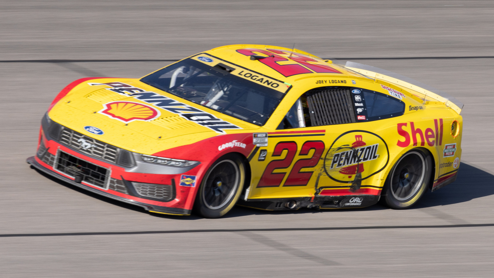 https://www.yardbarker.com/media/9/9/99ec08ccbb6598e085ffc6fbc9923dbdff839c34/thumb_16x9/joey-logano-precarious-playoff-position-kansas.jpg?v=1