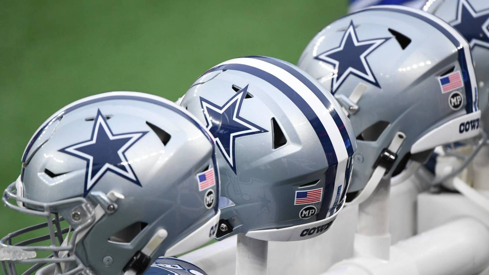 Cowboys to wear helmets with red stripe for Salute to Service Yardbarker