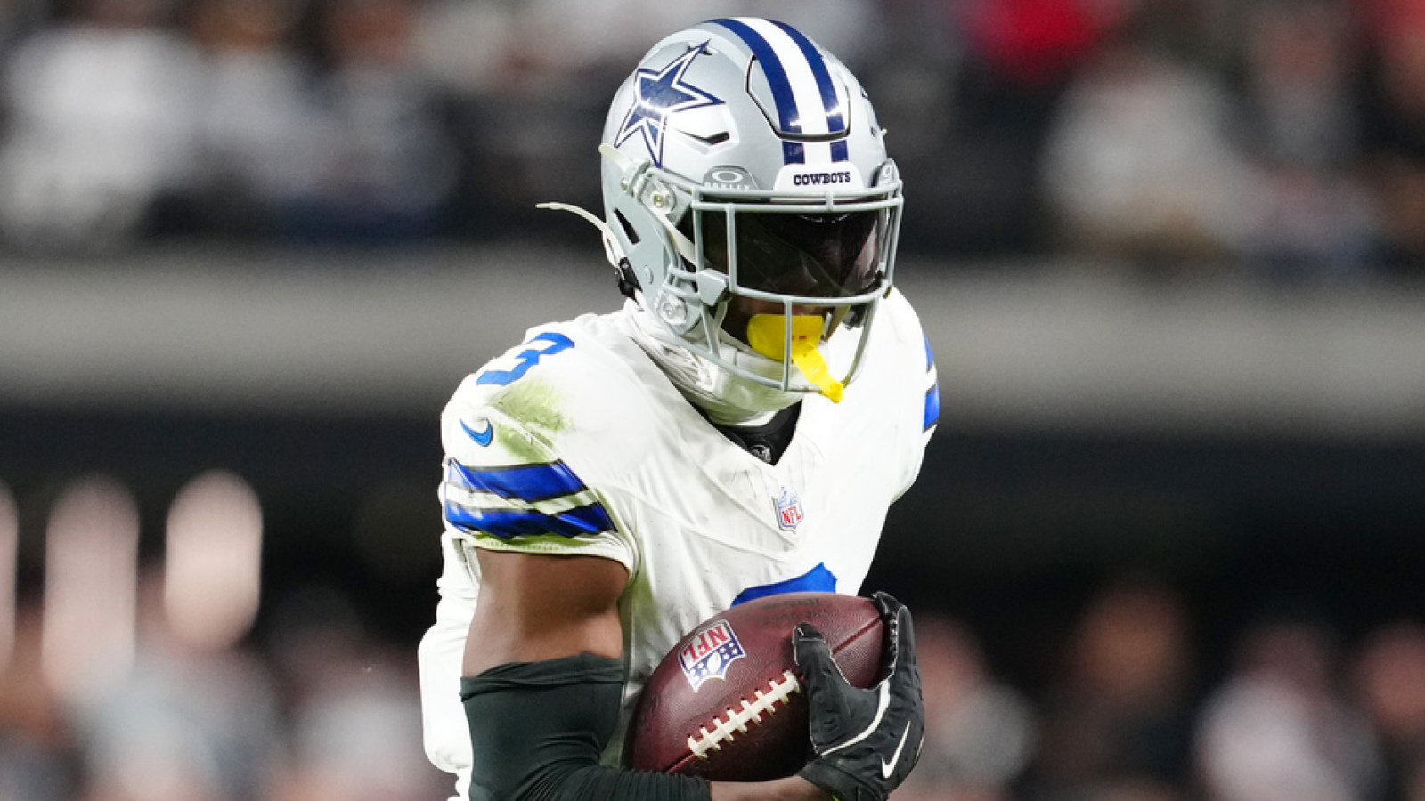 https://www.yardbarker.com/media/9/a/9a8a818ef2f3e10f4e714fedf011cc21d9eb6441/thumb_16x9/cowboys-executive-opens-controversial-george.jpg?v=1
