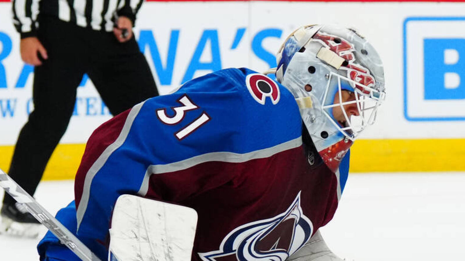 Avalanche recall depth goaltender ahead of Game 3 showdown with Jets