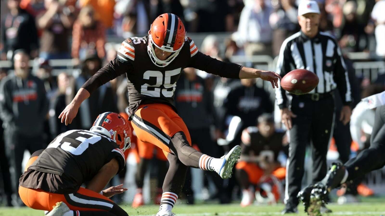 NFL roundup: Browns edge Ravens to grab share of AFC North lead