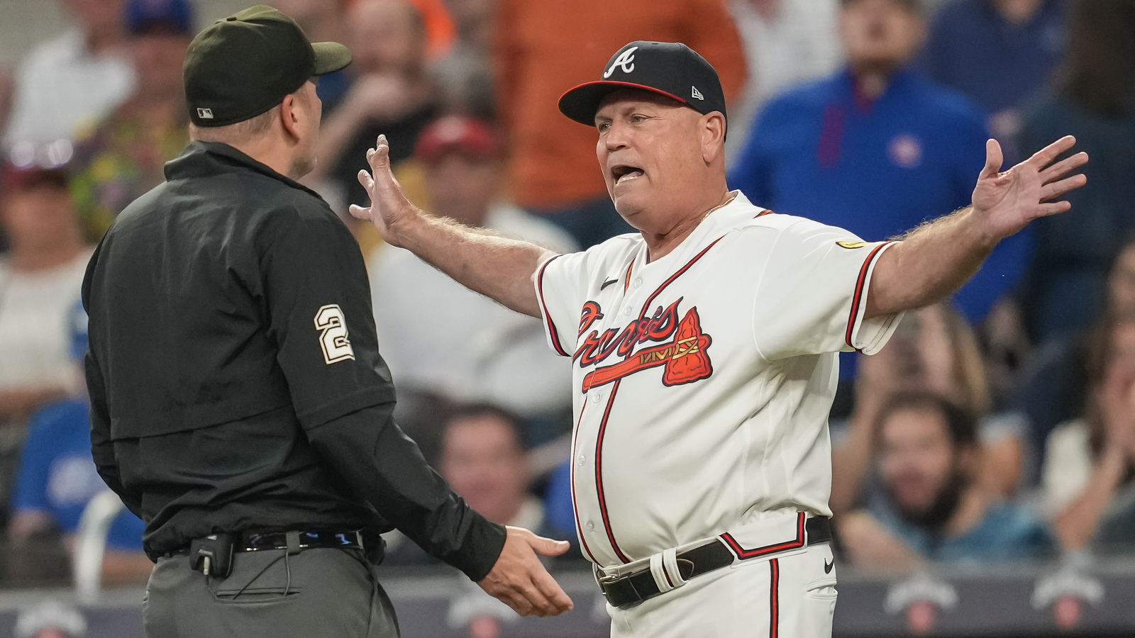 Brian Snitker speaks on Braves coaching staff changes Yardbarker