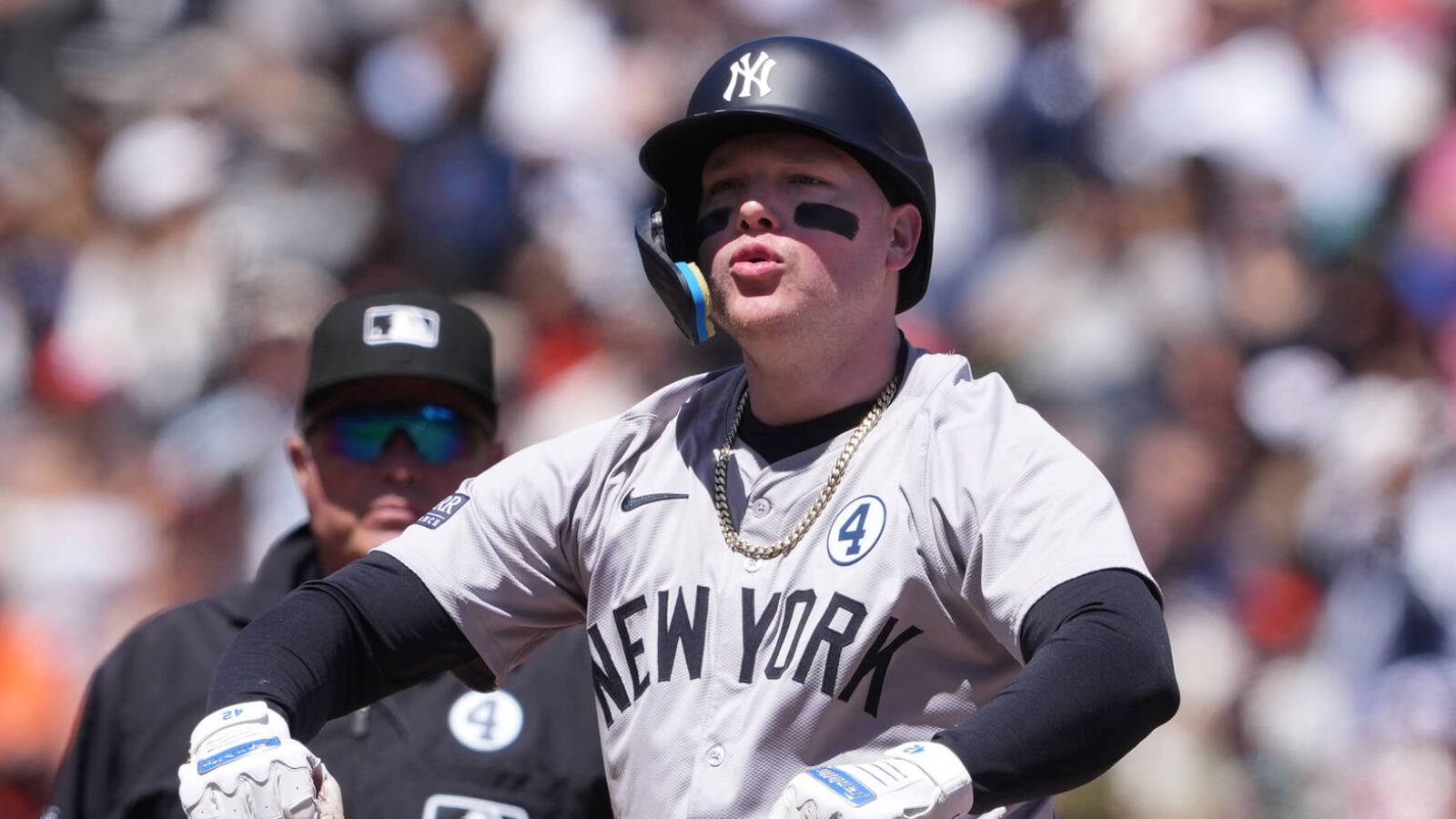 Breaking: Yankees Catcher Situation Takes Unexpected Turn - 98c4kju