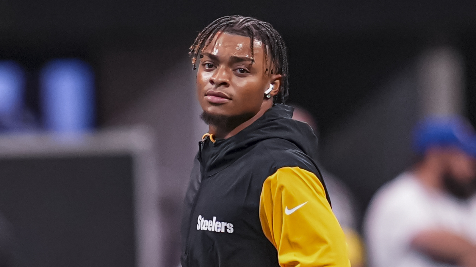 Steelers' Fields describes relationship with Wilson amid uncertainty