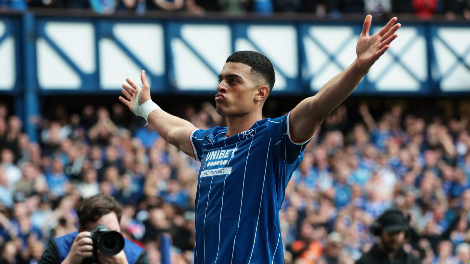 Neil Gets 9, Kelsy With 8.5 | Rangers Players Rated In Their Emphatic Win Against Celtic