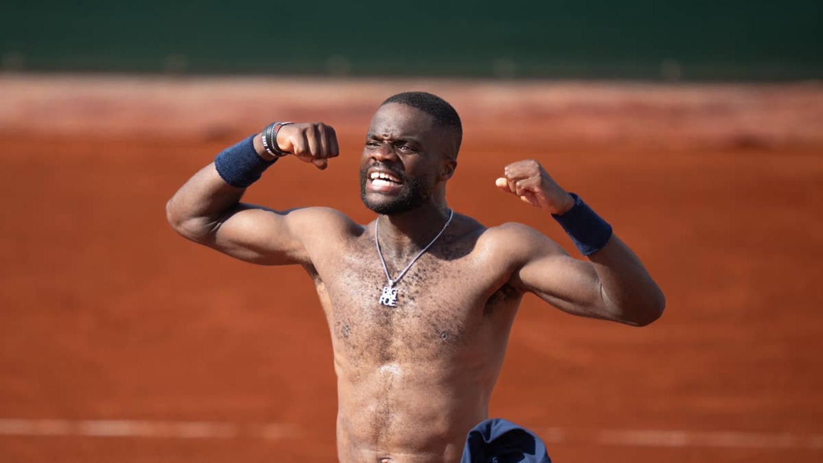 https://www.yardbarker.com/media/9/b/9b7f5f7d2dad5810de2d414cae548967c77005be/thumb_16x9/tennis-french-open.jpg