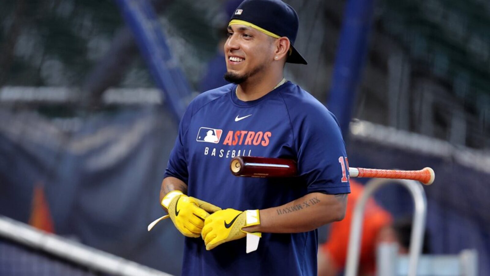 Phillies a Good Trade Fit for Astros Infielder