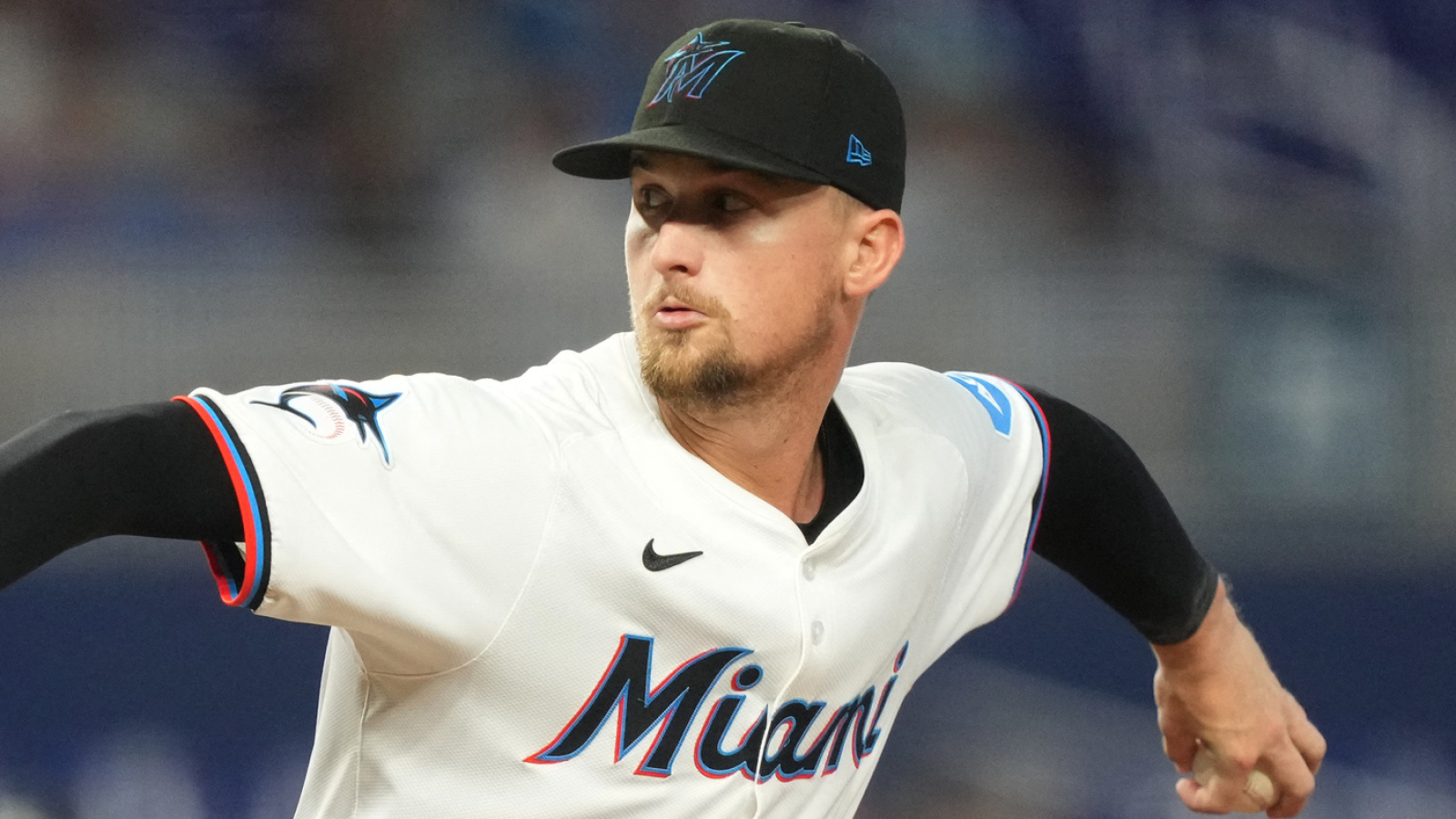 https://www.yardbarker.com/media/9/b/9ba146ad49bf14293ba86e5a6b57e382ebd4a5a4/thumb_16x9/unexpected-pitcher-emerging-as-trade-piece-marlins.jpg?v=1