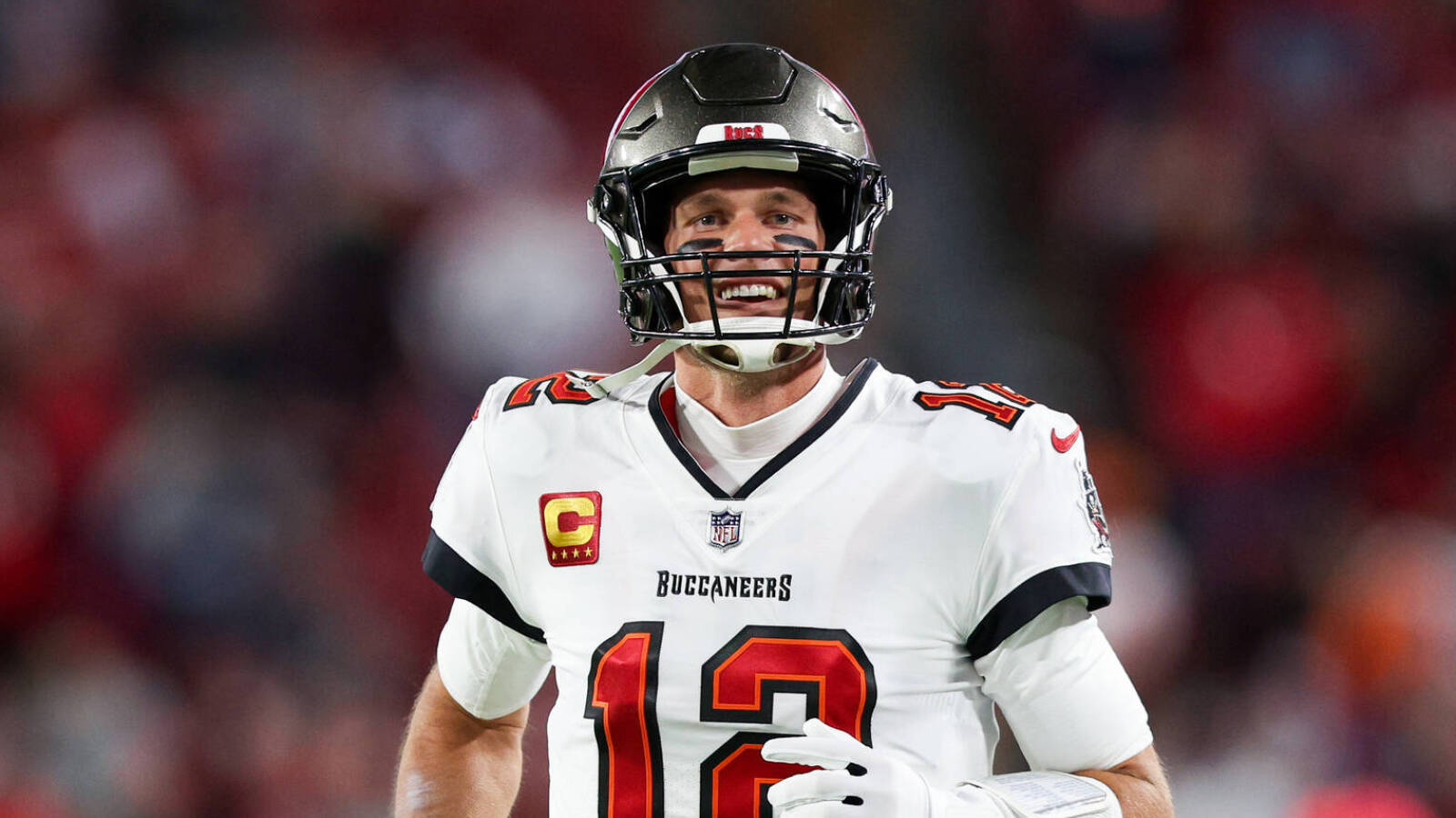 Tom Brady agrees to buy minority stake in Raiders Tom Brady agrees to buy minority stake in Raiders