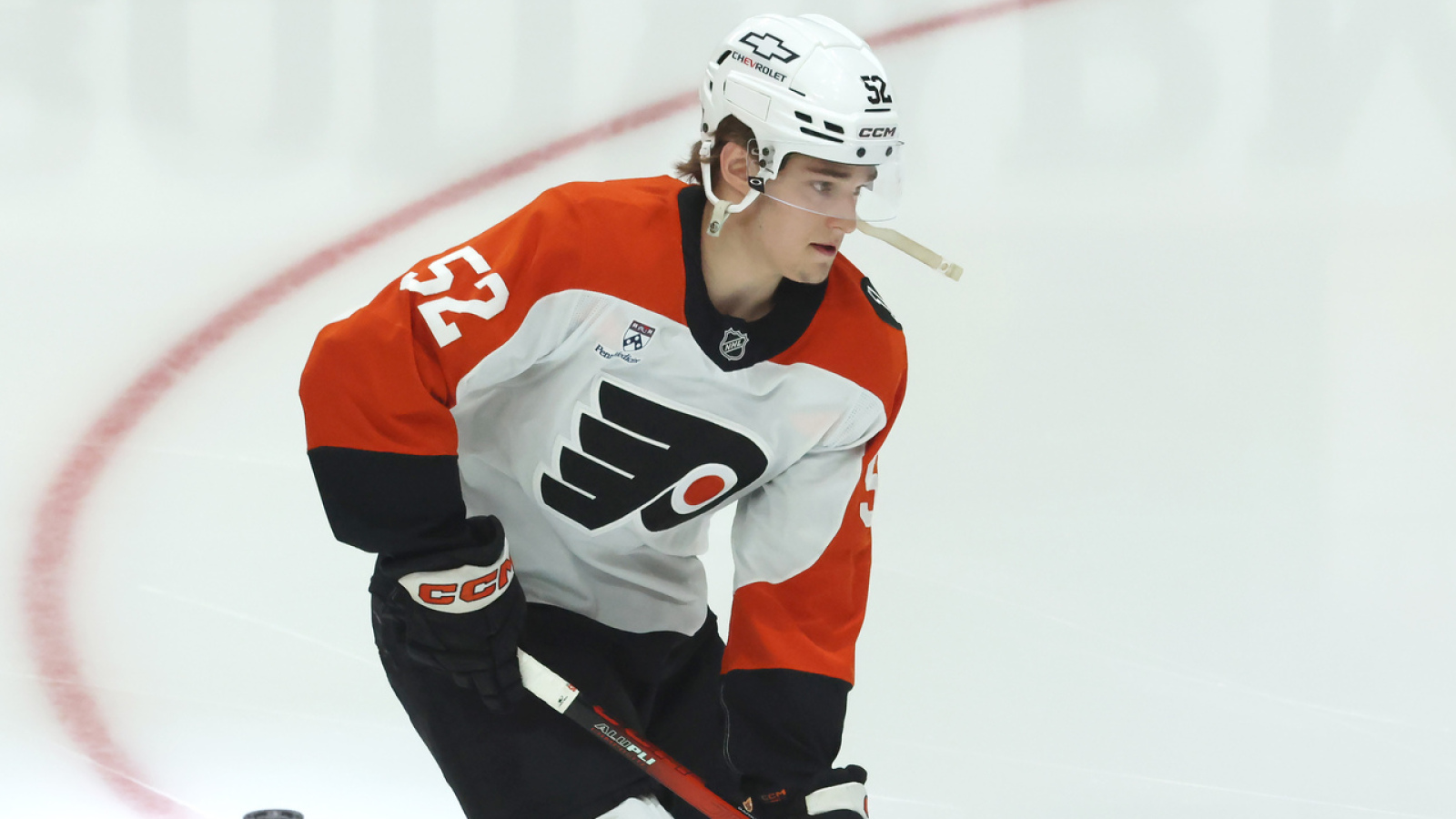 Flyers’ Denver Barkey leaves preseason game with lower-body injury