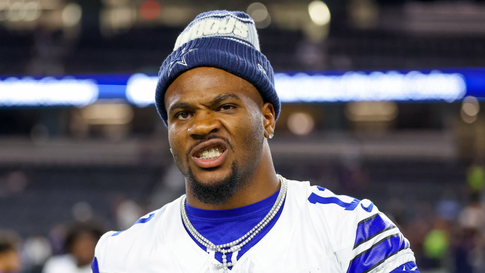 https://www.yardbarker.com/media/9/c/9c53a65f818357828e85391f7fadb025d17b2c1c/thumb_16x9/new-report-sheds-light-on-cowboys-view-micah.jpg?v=1