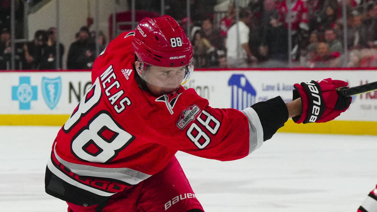 Hurricanes thrash Devils to go up 2-0 in series - Vimarsana News