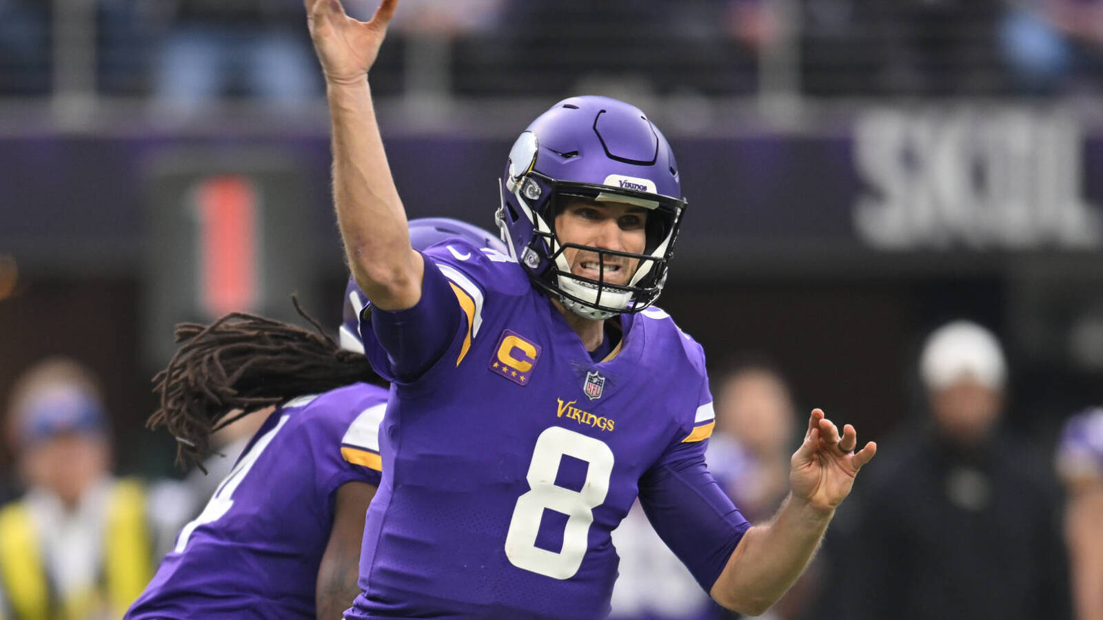 Failed fake punt, blown call highlight Vikings’ brutal first half
