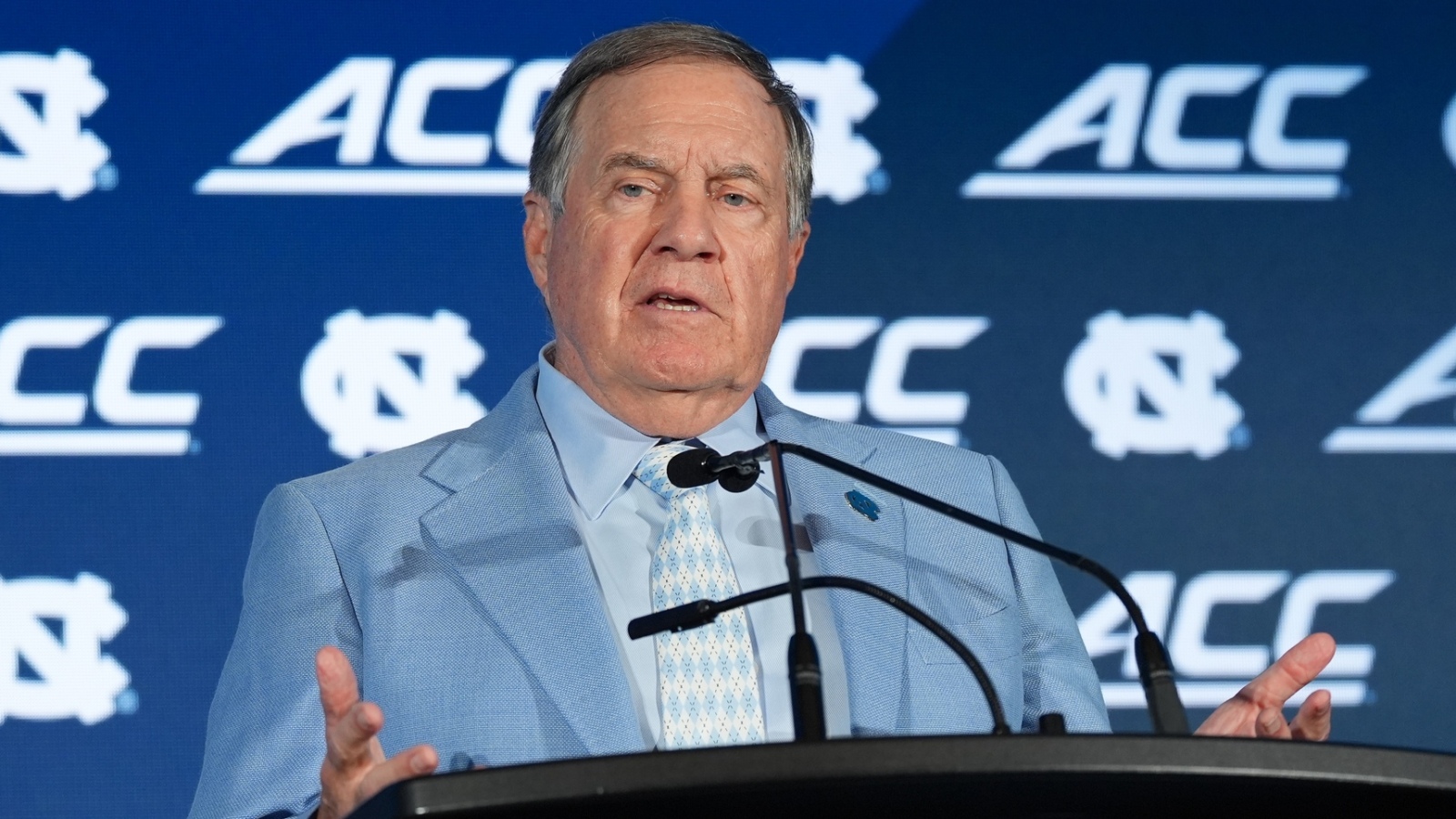 https://www.yardbarker.com/media/9/c/9cb0e4c357e4fc5cf86f867a0b65abdde301e256/thumb_16x9/cfb-week-0-winners-losers-bill-belichick-got-his.jpg?v=1