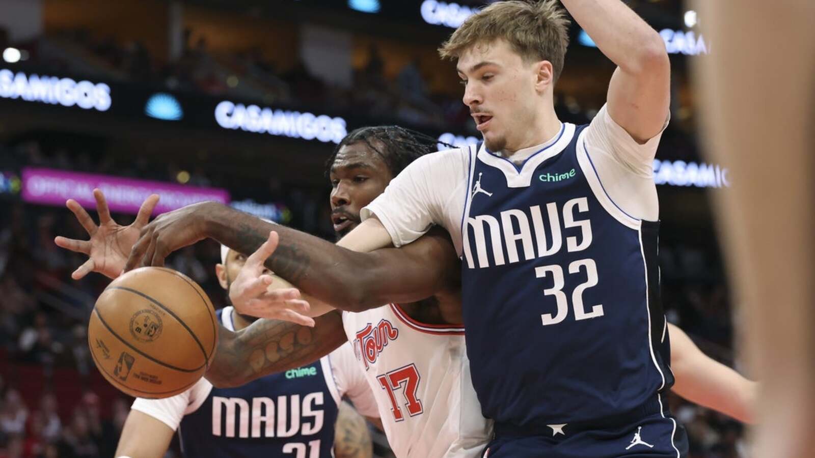 Balanced Rockets attack overcomes Cooper Flagg in win over Mavs ...