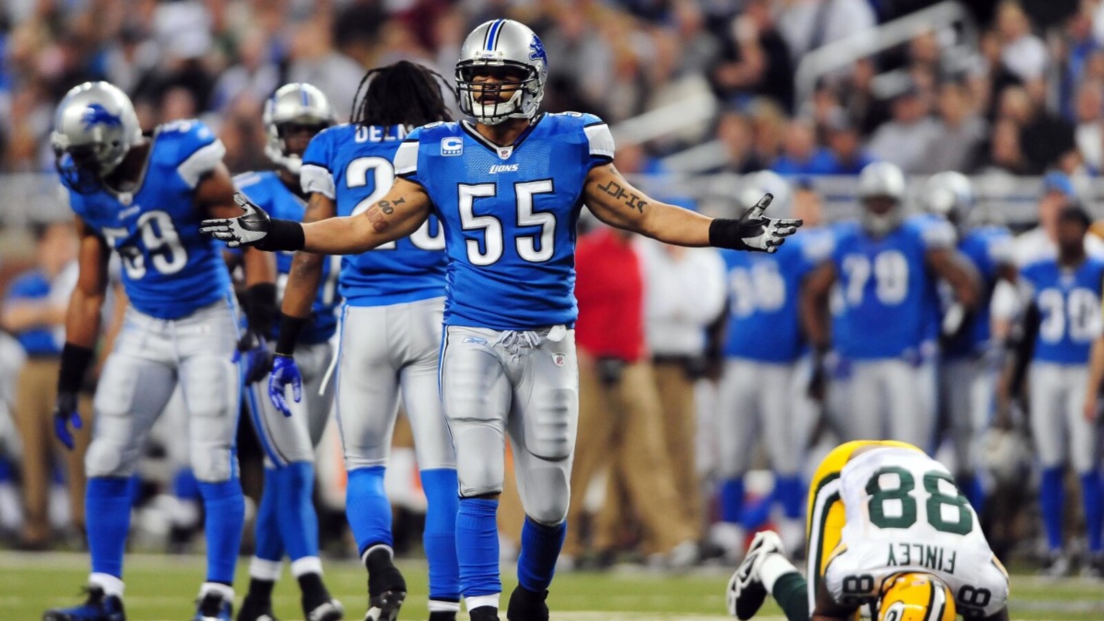 Former Lions linebacker to interview for Detroit's open defensive ...