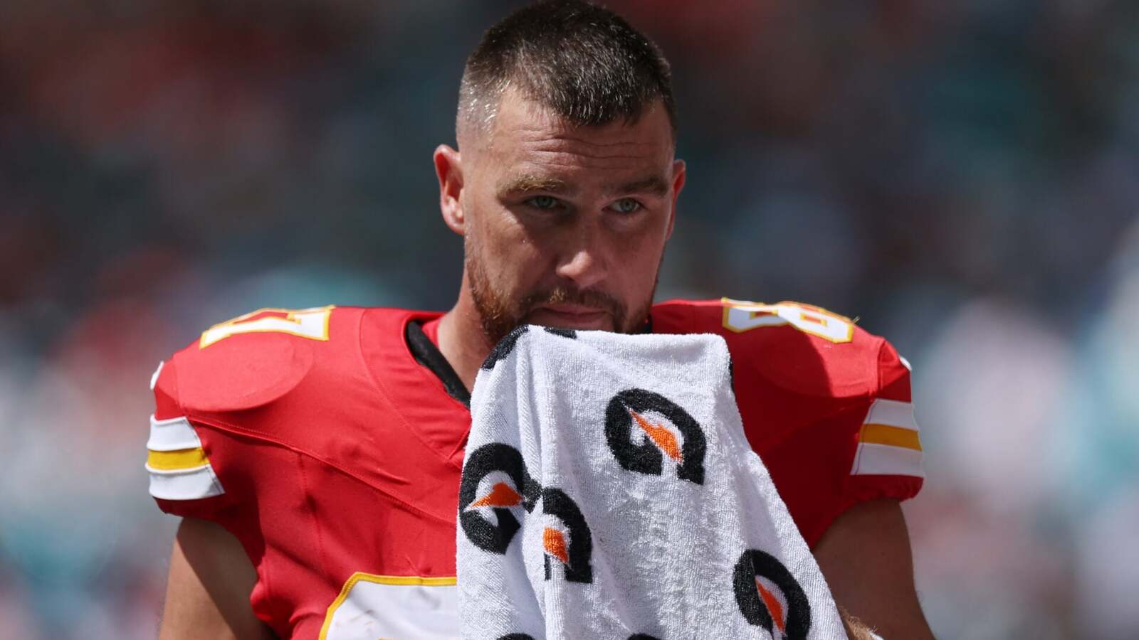 Travis Kelce’s ankle injury raises fresh concerns ahead of Chiefs-Broncos clash
