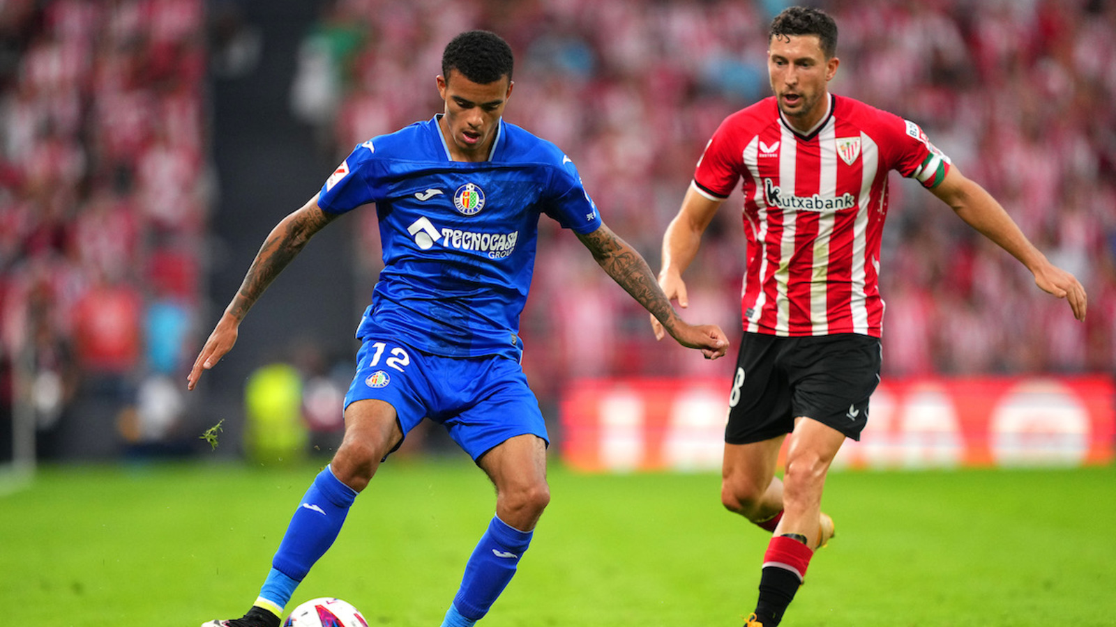 Could Man United Steal Arsenal's £70m Target with 20 Goals and Assists?
