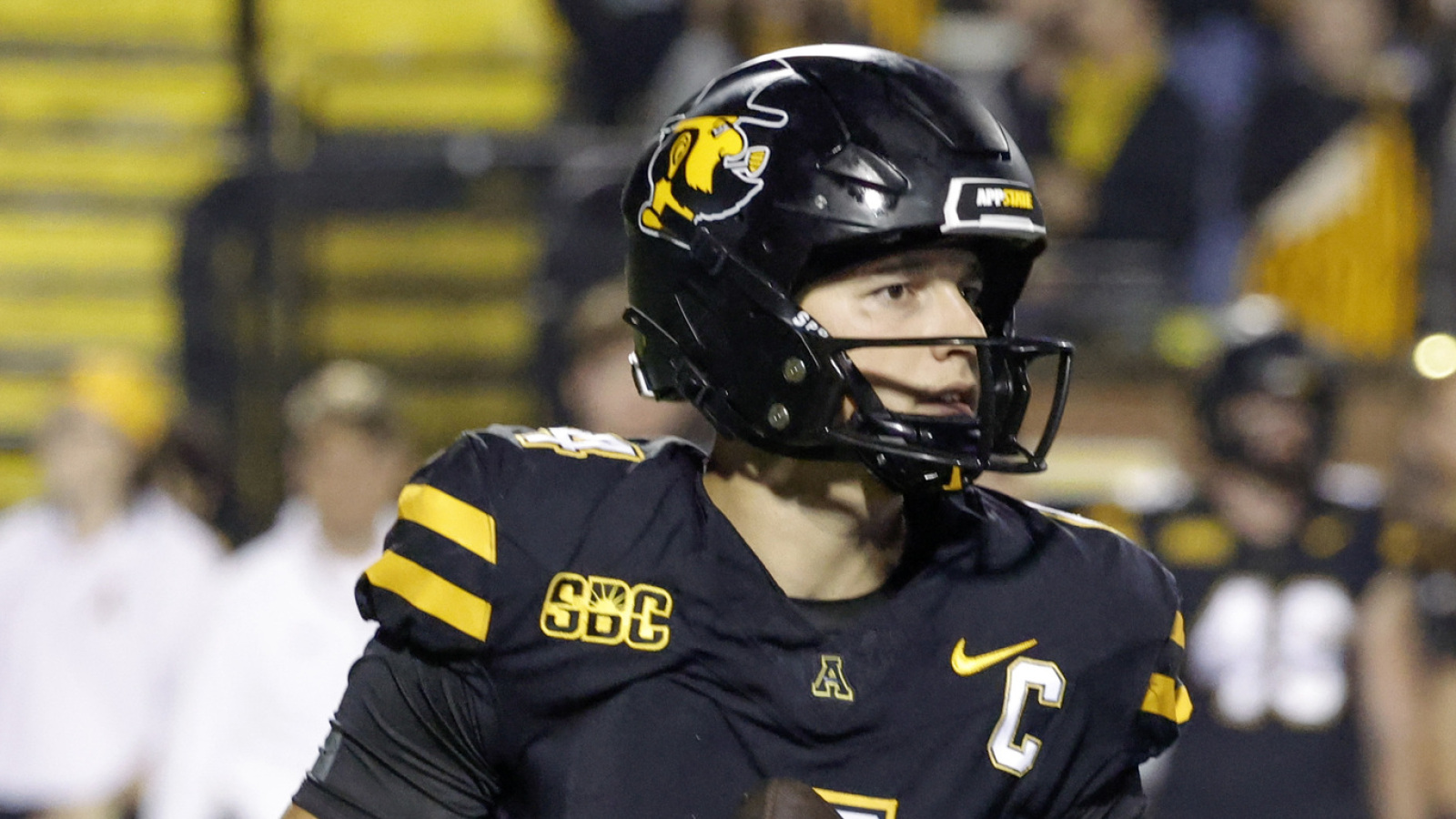 Tennessee finds Nico Iamaleava's replacement in former UCLA QB Joey Aguilar Tennessee finds Nico Iamaleava's replacement in former UCLA QB Joey Aguilar