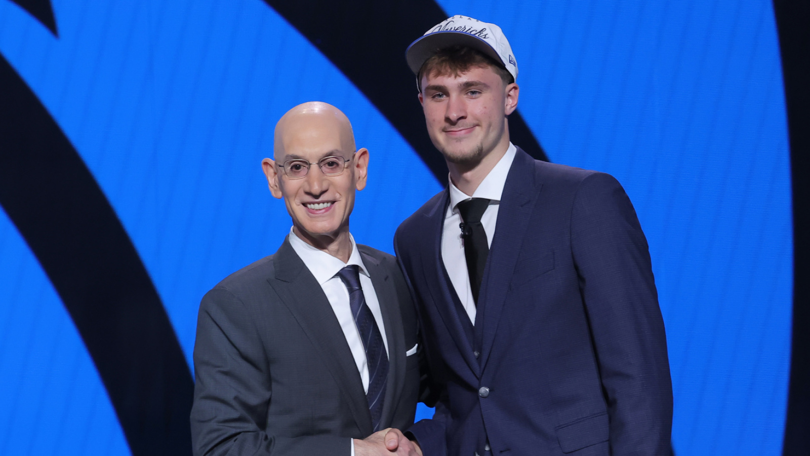 https://www.yardbarker.com/media/9/e/9e65d004f65bb772fc8f50513bcf0a19c551df2b/thumb_16x9/five-intriguing-nba-summer-league-storylines-watch.jpg?v=1