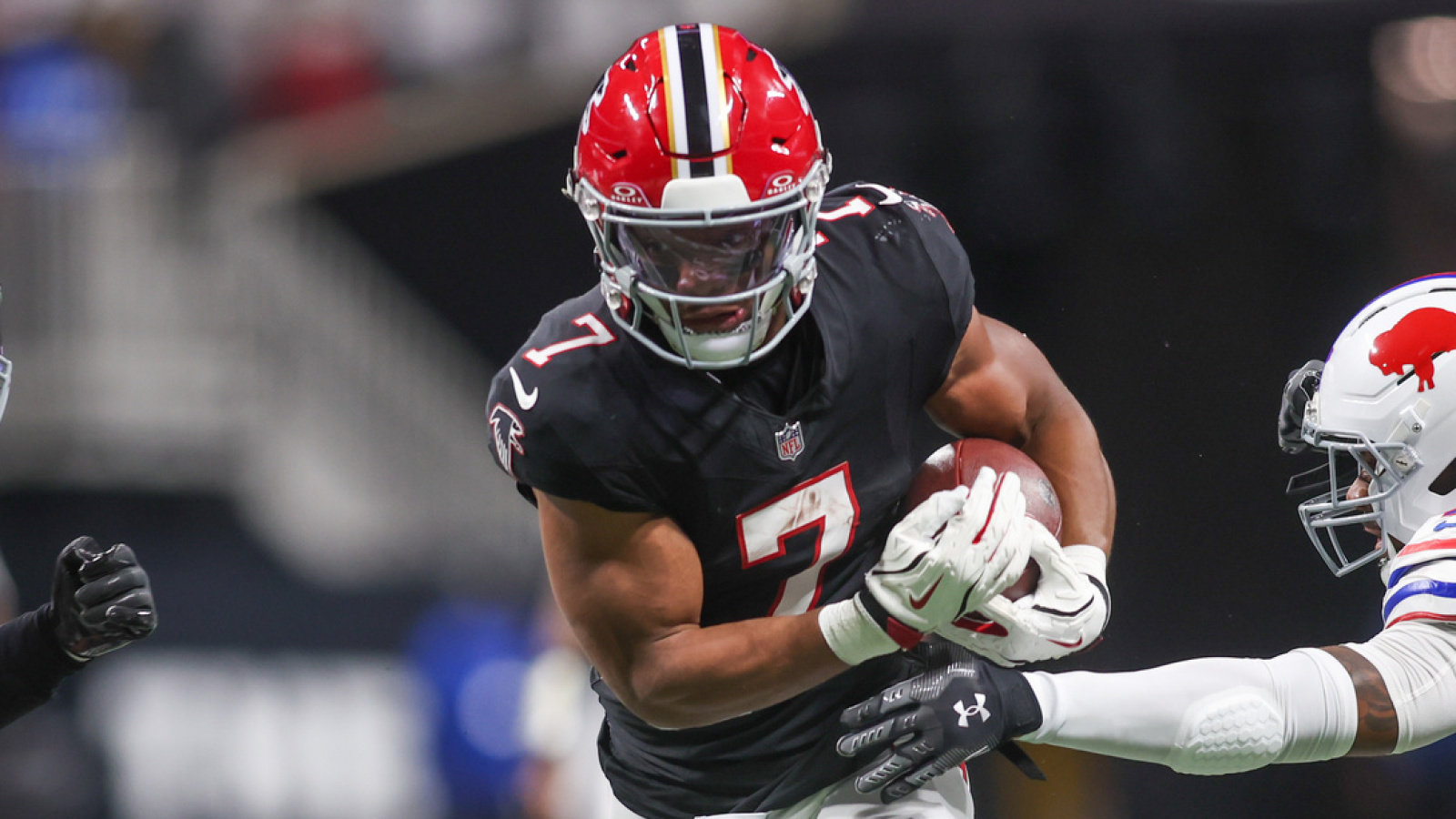 https://www.yardbarker.com/media/9/e/9e8a8a1cdb3d37bfd68f7dd0ded9f81b3f092735/thumb_16x9/mnf-takeaways-falcons-young-stars-deliver-prime.jpg?v=1