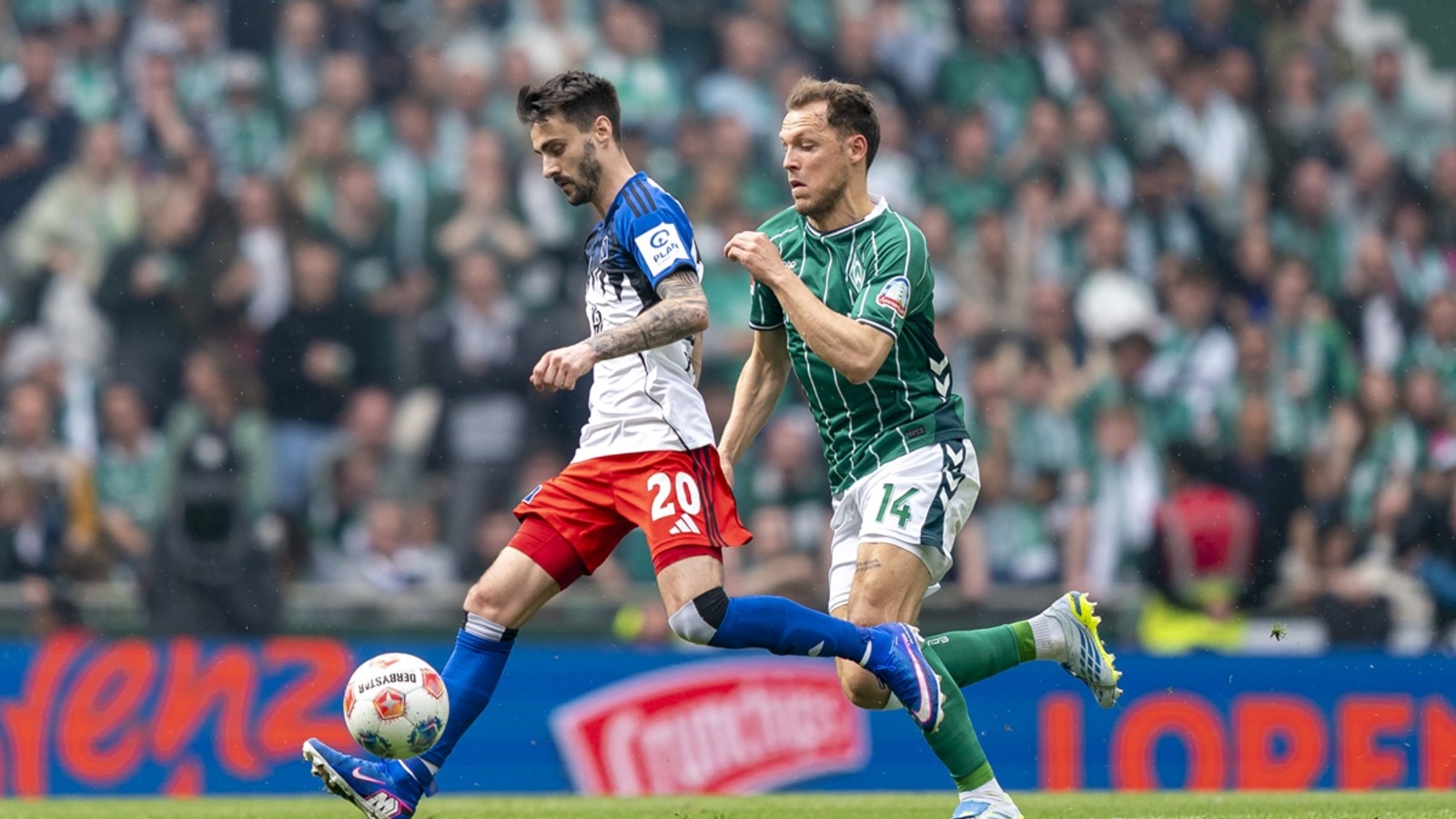Hamburg finally signs Fabio Vieira from Arsenal