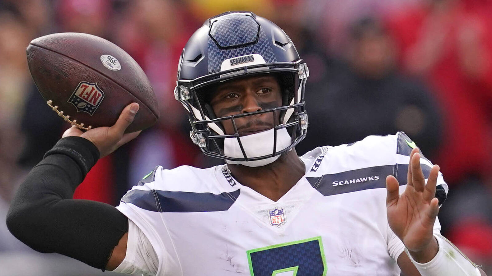 is-the-franchise-tag-an-option-for-seahawks-and-geno-smith-yardbarker