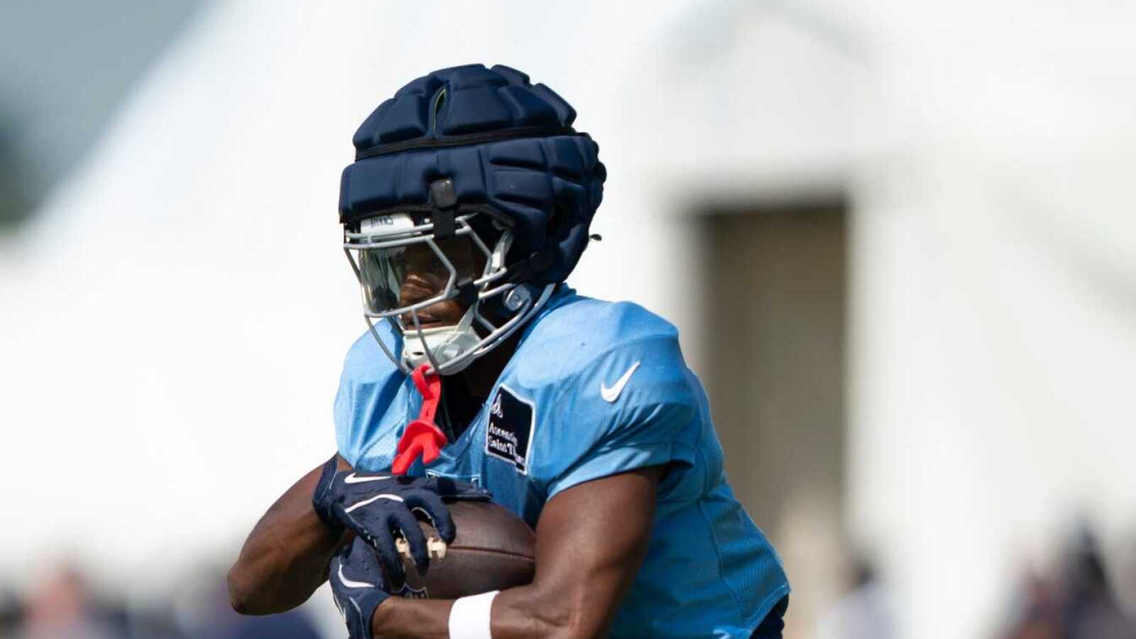 Former Tennessee Vols standout promoted to active roster for Week 3 of ...