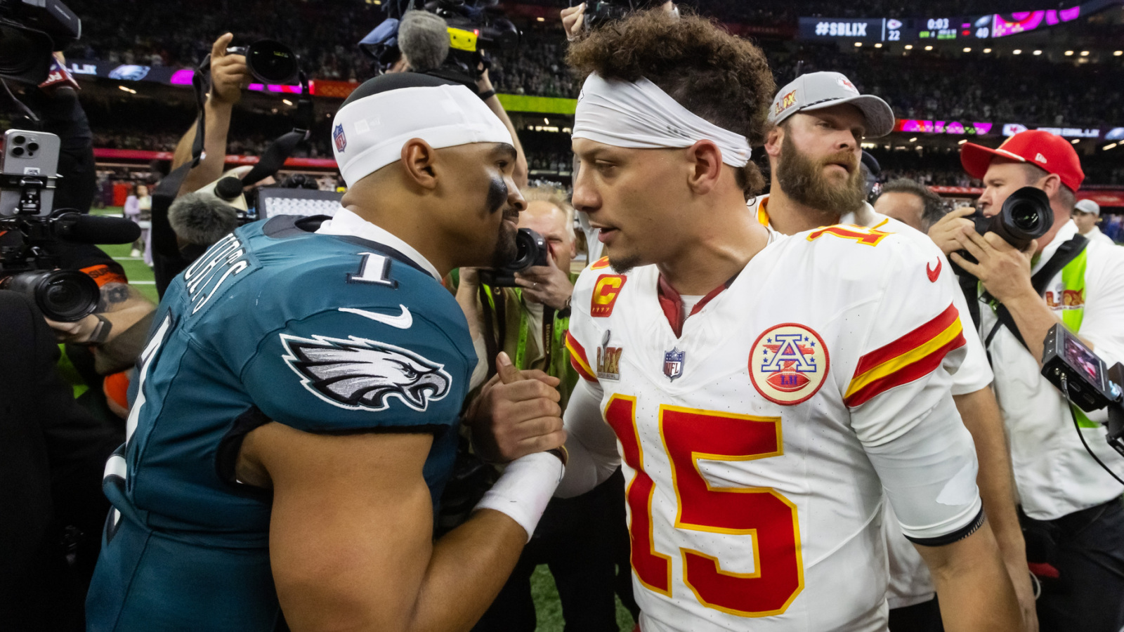 https://www.yardbarker.com/media/9/f/9f8c77bd1be03f49064f1afea84a0b1e036c2dc9/thumb_16x9/super-bowl-starting-quarterbacks-quiz.jpg?v=1