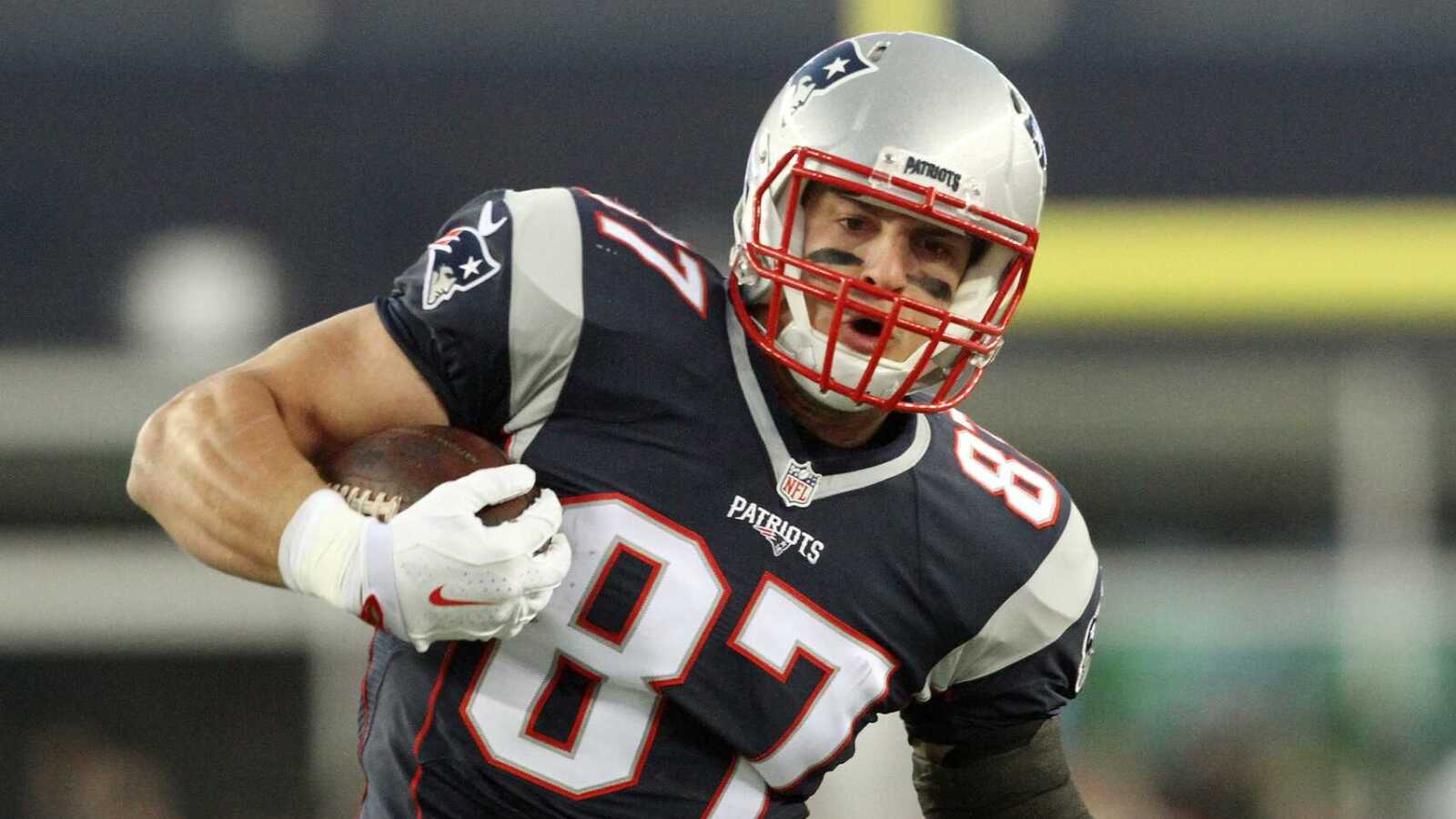 2027 Pro Football Hall of Fame Candidates Include Roethlisberger and Gronkowski