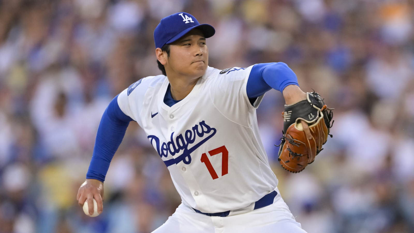 https://www.yardbarker.com/media/a/1/a118780291110434d1f20afb6b4747812717d876/thumb_16x9/baseball-fans-shouldnt-shohei-ohtanis-two-prowess.jpg?v=1