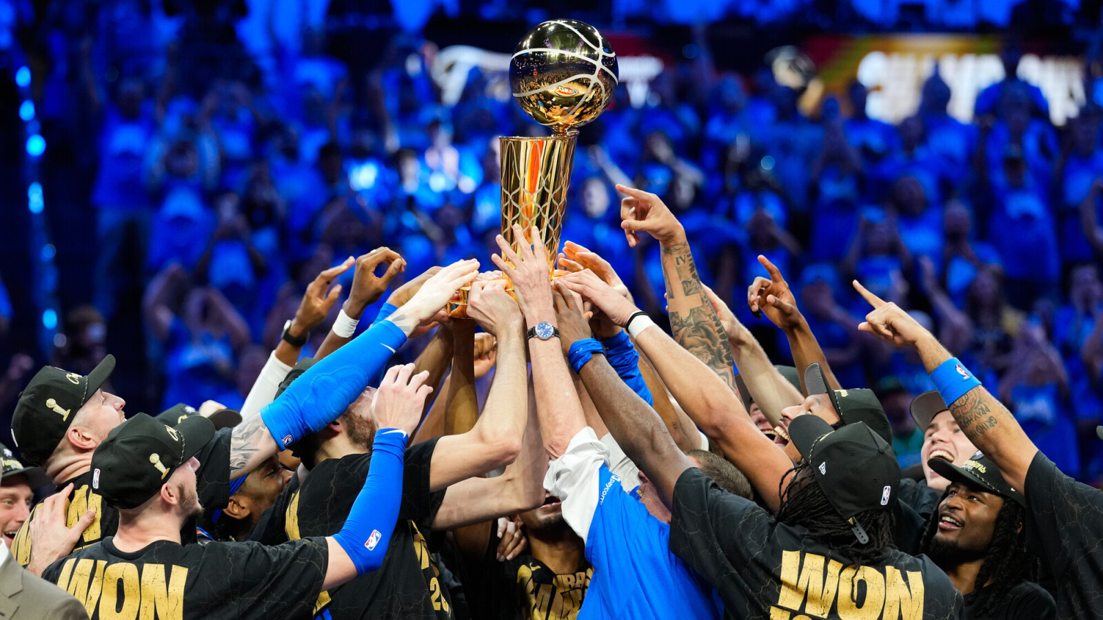 https://www.yardbarker.com/media/a/1/a16a0e6c3268d4c0ff8765c62c150a536cb0c95b/thumb_16x9/thunder-add-repeat-as-nba-champions.jpg?v=1