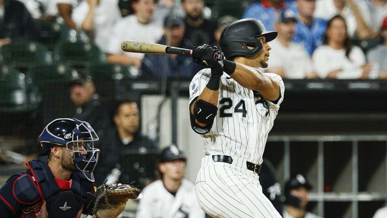 White Sox Aim for Delayed Sweep Against Braves