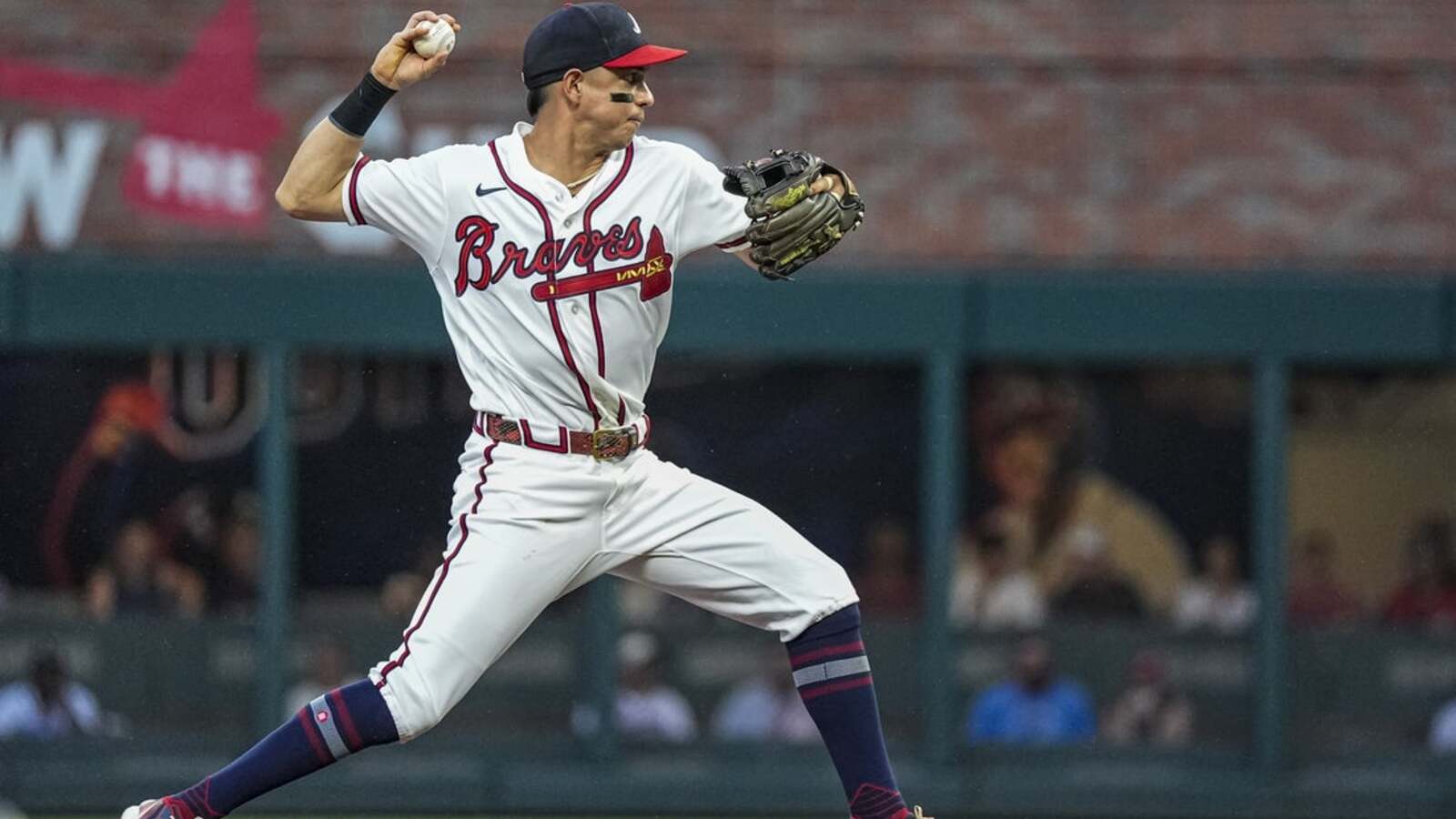 Braves Sweep Marlins with Acuna's Two Homers