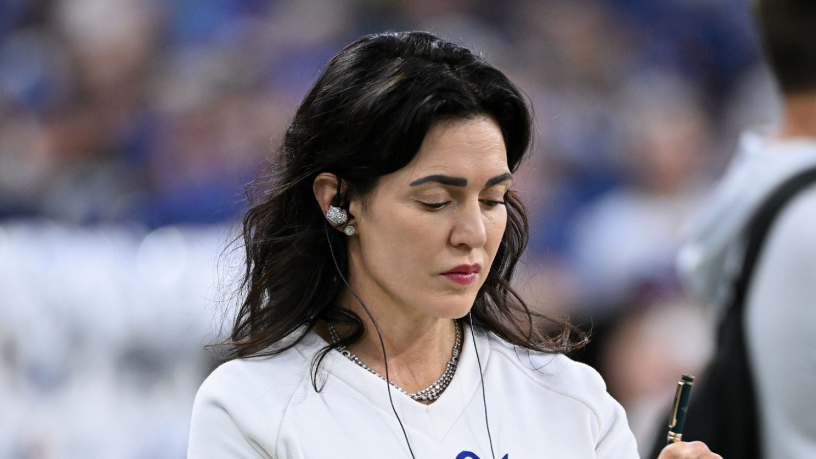 https://www.yardbarker.com/media/a/1/a1955cf86e08f699fb483b903d25c0a0b6901349/thumb_16x9/dan-patrick-reveals-colts-contacted-first-gm.jpg?v=1