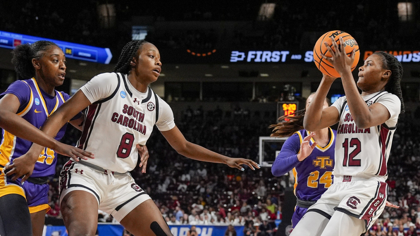 friday-womens-tourney-winners-losers-108