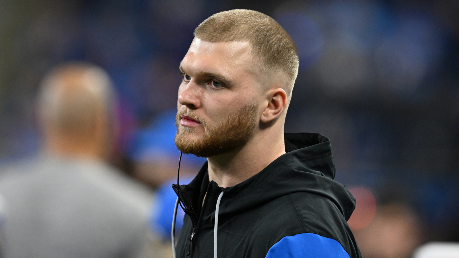 https://www.yardbarker.com/media/a/1/a1cfd14f4a9ebf7595569053b121c5eea914359d/thumb_16x9/lions-hutchinson-shares-warning-nfl-coming-off.jpg?v=1