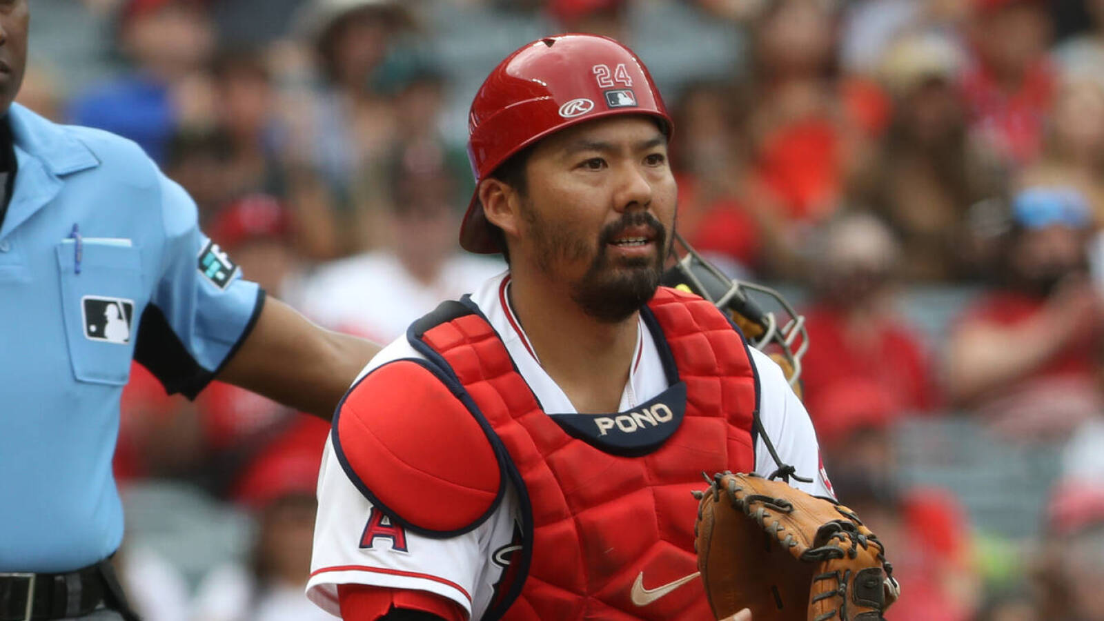 Angels' Kurt Suzuki suffers neck contusion after scary incident