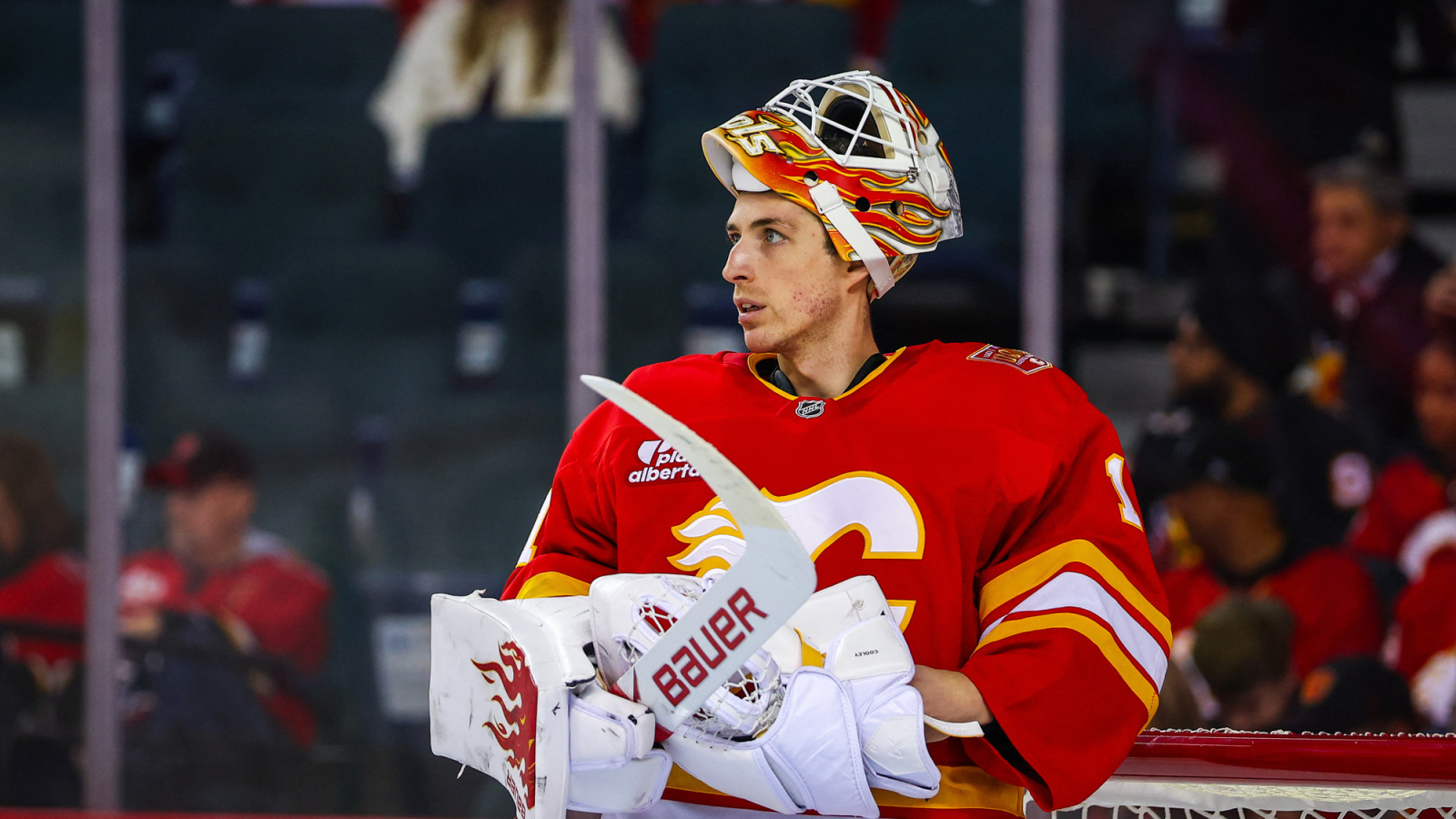 Flames’ Devin Cooley brings pet rabbit to game | Yardbarker