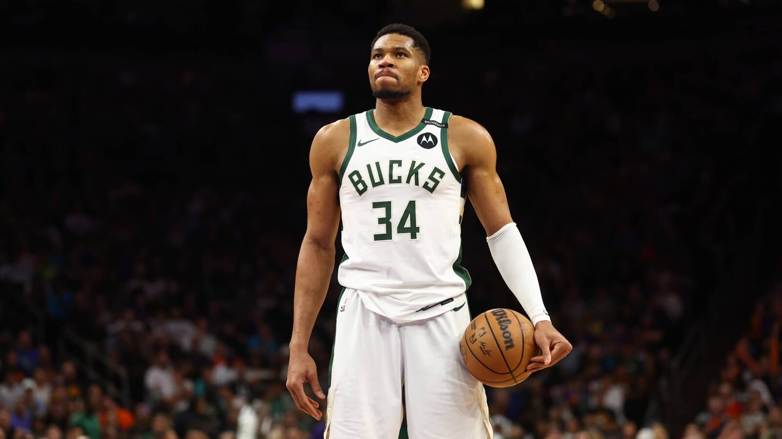Former Bucks Player Criticizes Giannis Antetokounmpo: He’s Not An Elite Talent, That’s Not Basketball To Me