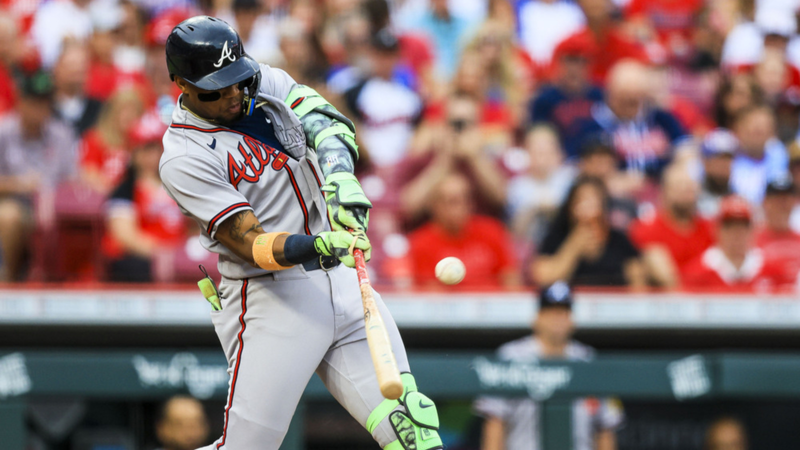 Atlanta Braves outfielder hits leadoff home run on first pitch